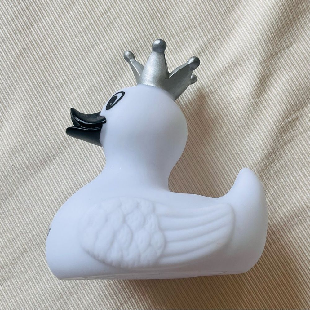 Conrad Tokyo Limited Edition Rubber White Duck Silver Crown Japan Travel Gift